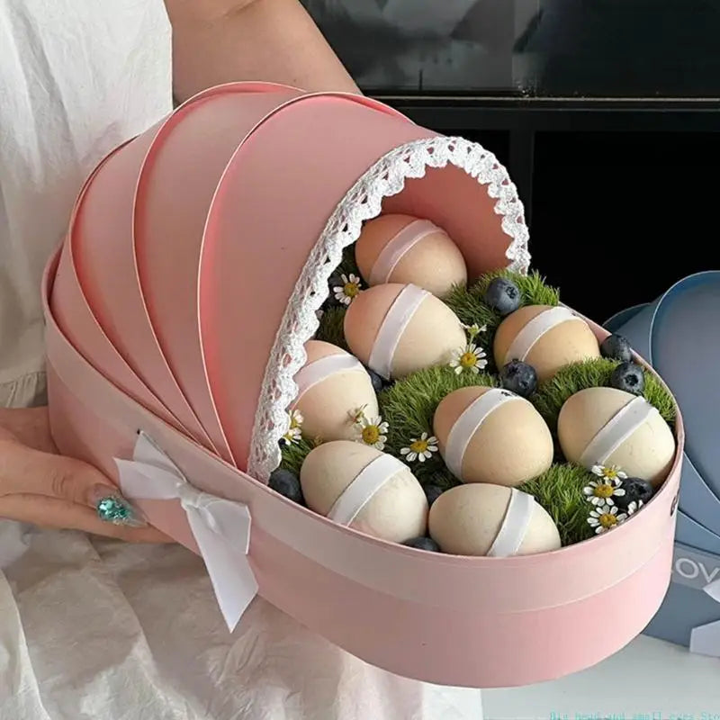 Coffret cadeau unique en forme de berceau, réutilisable, idéal pour baby shower
