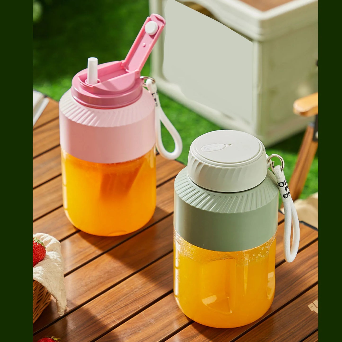 Mélangeur portable 1L Double couvercle Utilisation efficace Poignée pratique Mélangeur sans fil rechargeable pour la gym et voyage en plein air