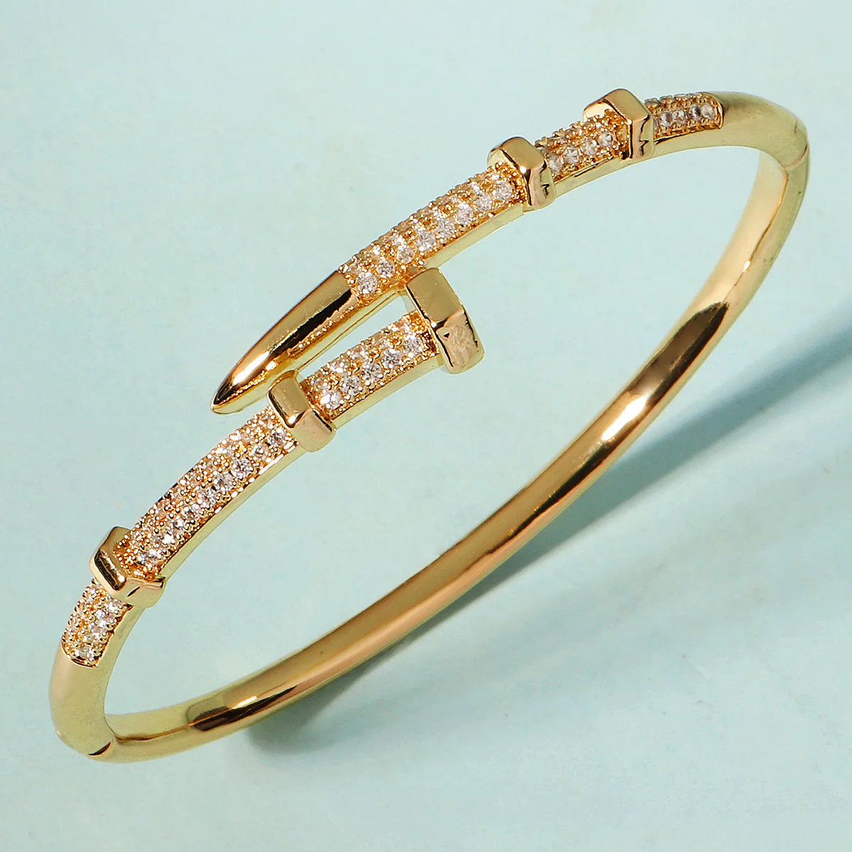Bracelet Classique en Acier Inoxydable – Zircon Scintillant pour Femme