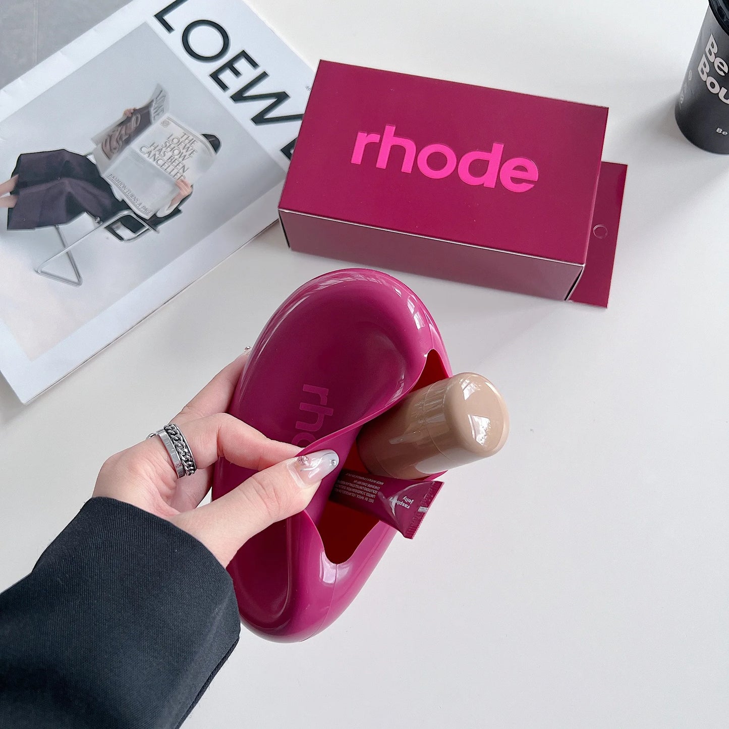 Sac de portable en silicone avec miroir, rouge à lèvres, blush, hydratant, brillant à lèvres