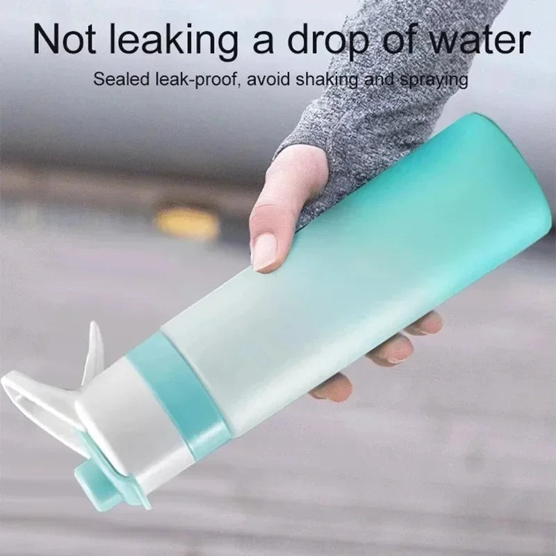 Bouteille d'eau en spray de 700 ml Bouteille d'eau de sport portable pour filles Gym Fitness Drinking Drinkware Randonnée Riding Bouteille d'eau