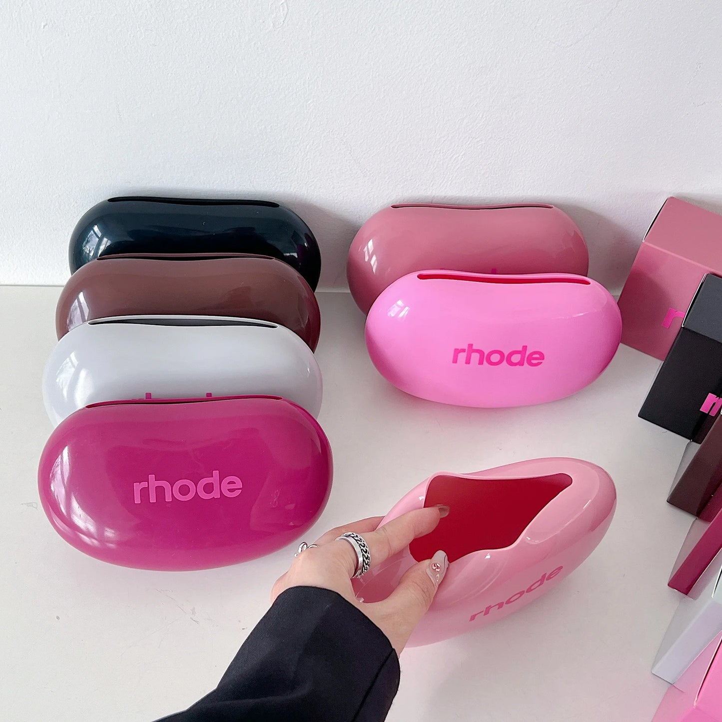 Sac de portable en silicone avec miroir, rouge à lèvres, blush, hydratant, brillant à lèvres