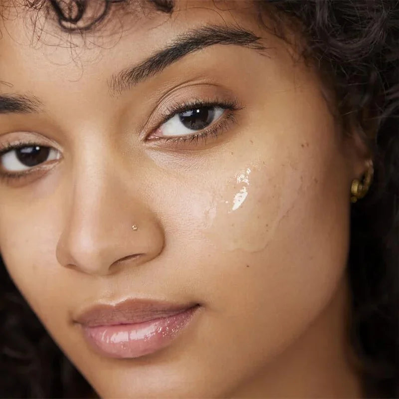 24 ml d'apprêt de maquillage en gel de base de maquillage hautement hydratant pour la peau sèche Rafraîchissant Facile à absorber Pas de poudre Stuck Maquillage naturel