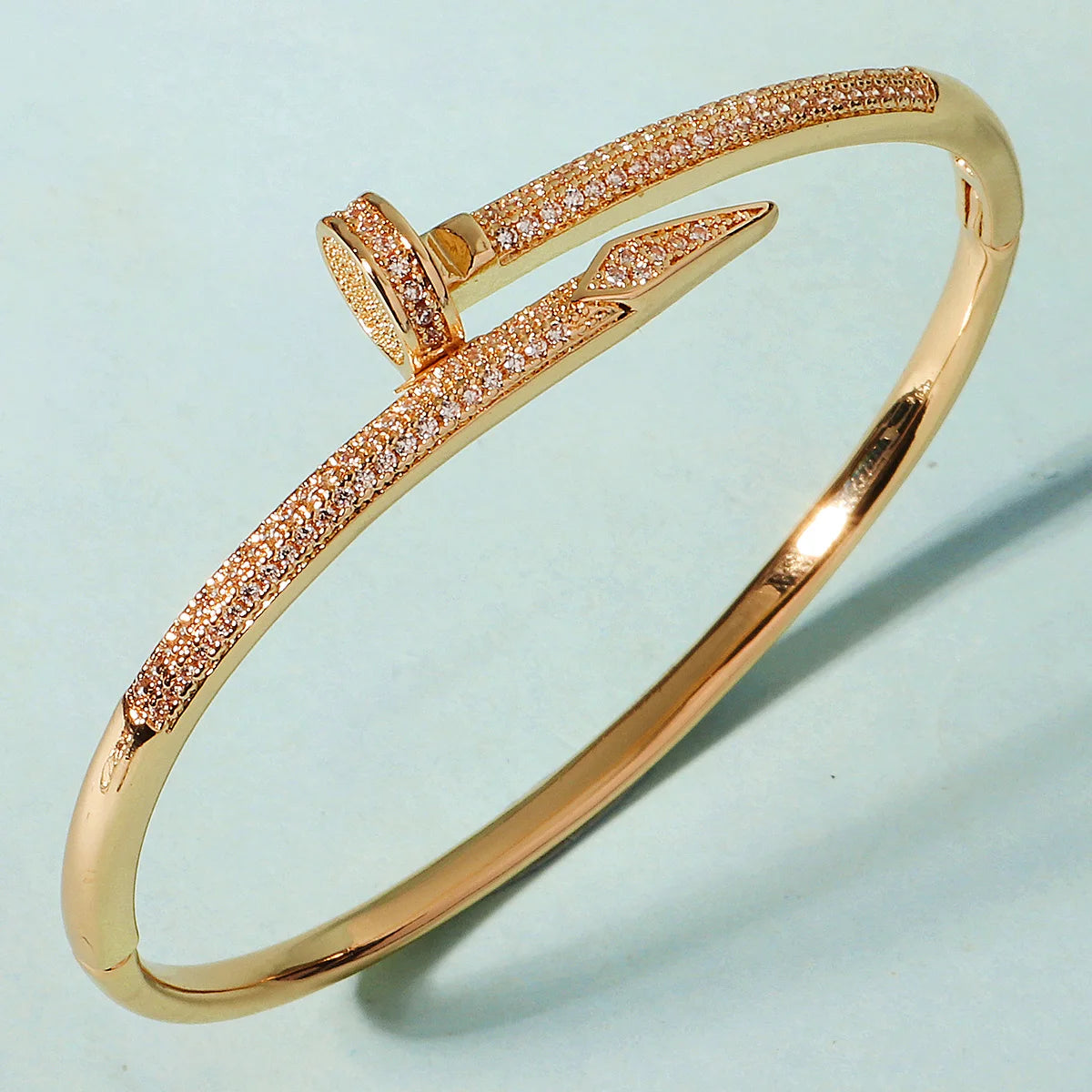 Bracelet Classique en Acier Inoxydable – Zircon Scintillant pour Femme