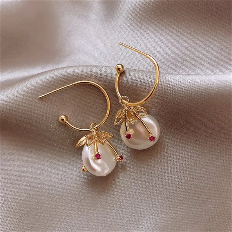 New French Retro Crystal Pearl Stud Earrings For Women Exquisite Bee Small Earrings Fashion Jewelry Gift Mujer Boucle D'oreille
