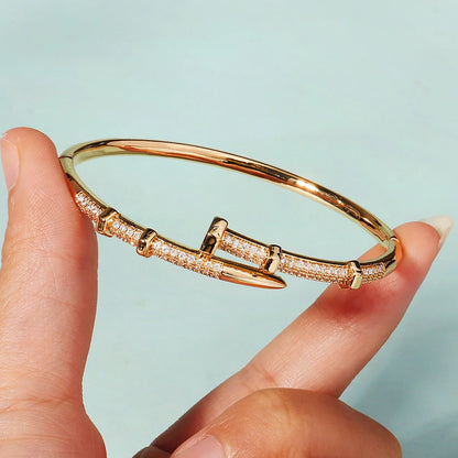 Bracelet Classique en Acier Inoxydable – Zircon Scintillant pour Femme