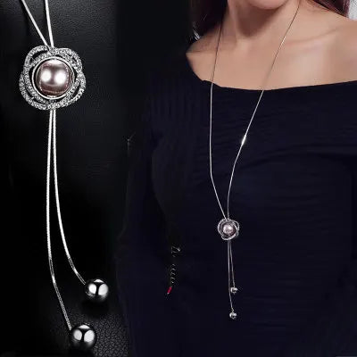 Collier Pendentif Fleur BYSPT – Couleur Argent & Imitation Perle