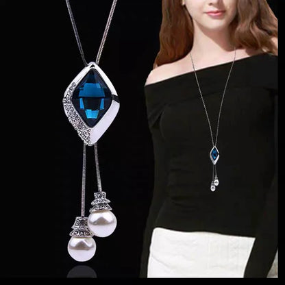 Collier Pendentif Fleur BYSPT – Couleur Argent & Imitation Perle