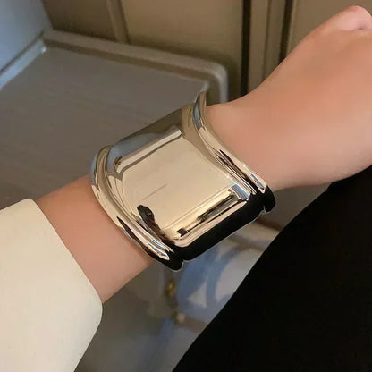 Bracelet de Perles de Luxe – Style No.5, Bijou Élégant pour Femme