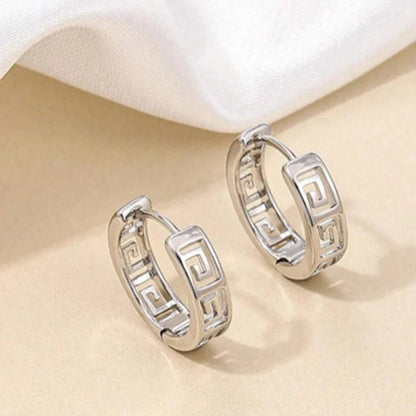 Gold Color Hallow out Small Hoop Earrings For Women Silver Color Metal Special Cut Out Geometric Pattern Women Earrings Jewelry