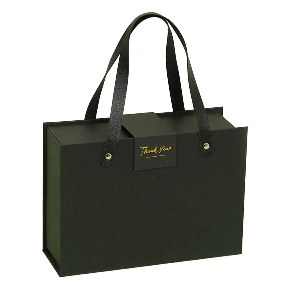 Coffret cadeau à fermeture magnétique, élégant avec fermeture cachée.