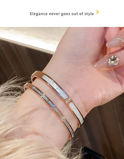 Bracelet Luxe en Acier Titane – Or Rose & Zircon Scintillant