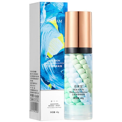 Apprêt de maquillage pour le visage Crème tricolore Contour Isolation des couleurs.