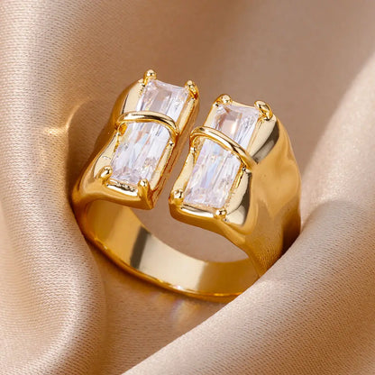 Bague Ouverte Femme en Acier Inoxydable Doré – Design Croix avec Zircon | Bijou Esthétique & Tendance – Idée Cadeau Mode