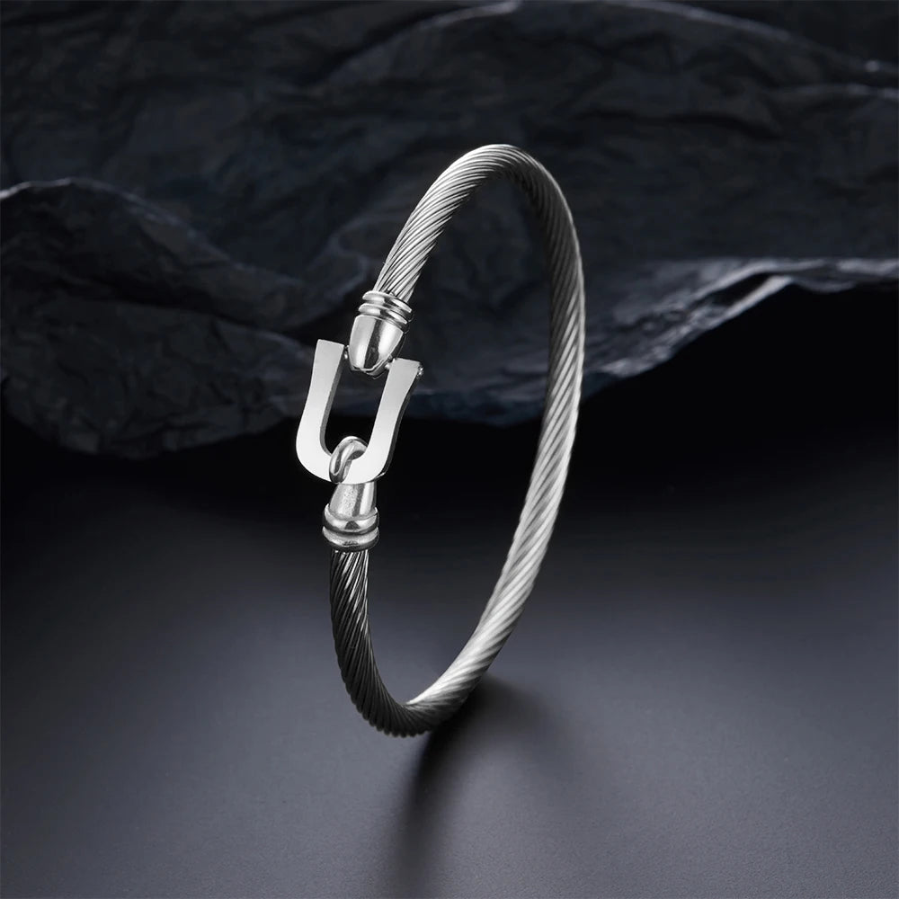 Bracelet Fer à Cheval en Acier Inoxydable 316L – Simple & Charmant, Unisexe