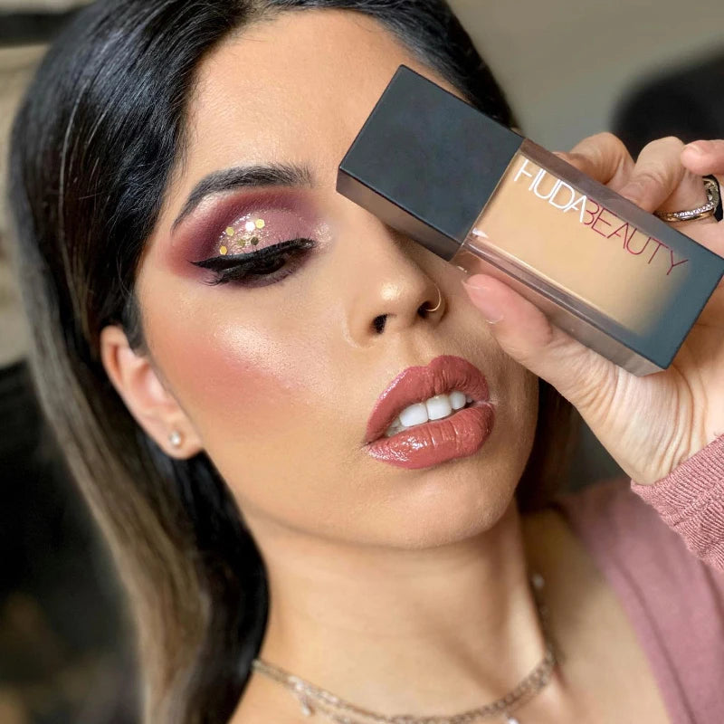 Fond de teint mat HUDA 9 couleurs, 34 ml, anti-cernes, nourrissant, longue tenue, anti-cernes, cosmétique respirant. HUDA BEAUTY