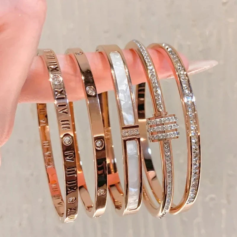 Bracelet Luxe en Acier Titane – Or Rose & Zircon Scintillant