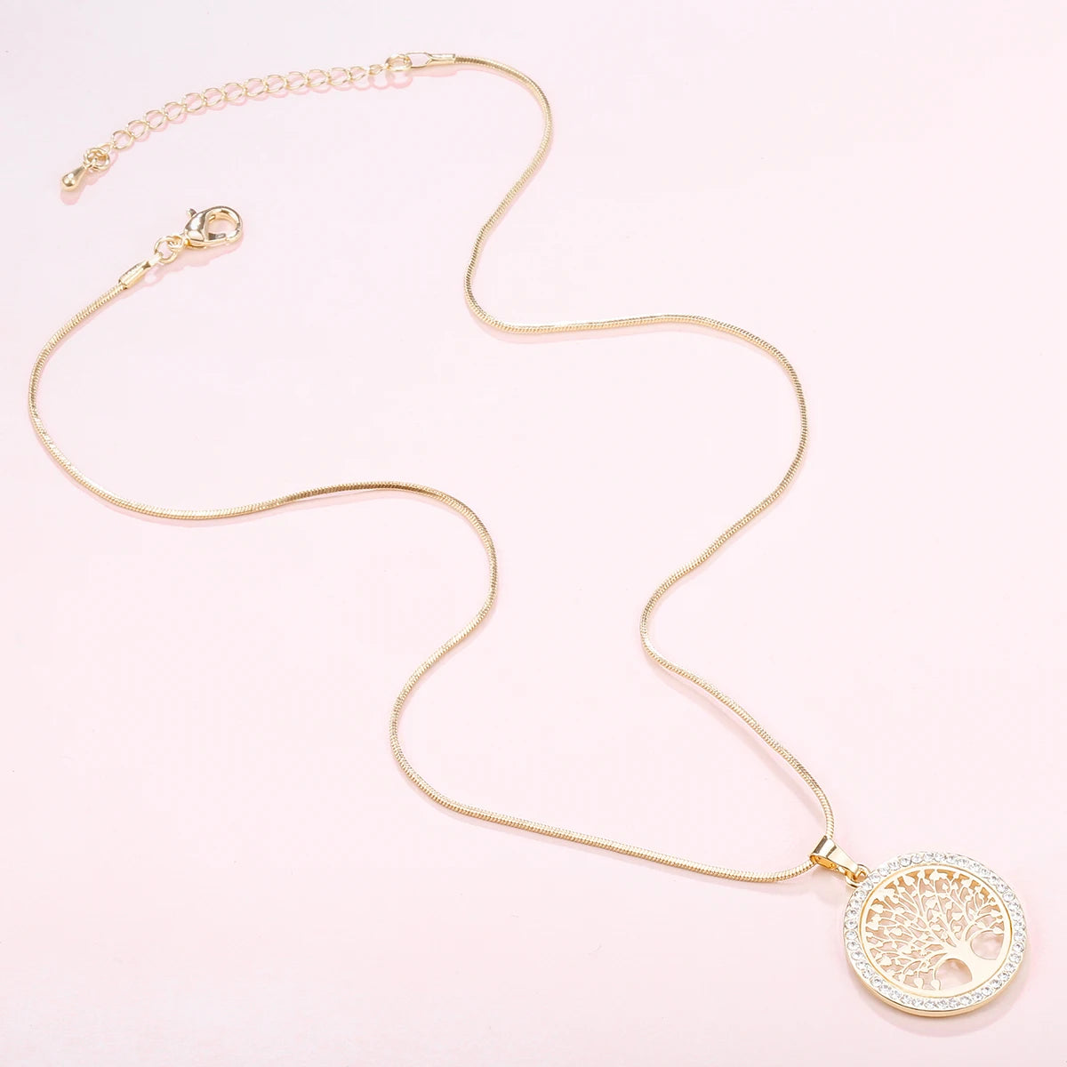 Collier Arbre de Vie Élégant – Pendentif en Strass pour Femme