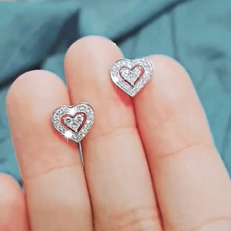 Huitan Fancy Round Shaped Stud Earrings Paved Shiny CZ Stone Silver Color/Gold Everyday Fashion Versatile Women’s Ear Jewelry