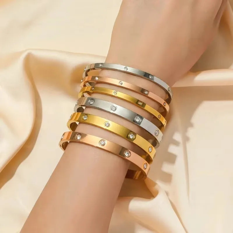 Bracelet tendance en acier inoxydable et oxyde de zirconium pour femme et homme,résistant à la lumière.