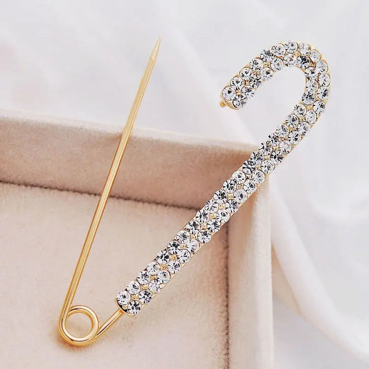Nouvelle broche en strass de cristal de luxe pour femmes, couleur argent, broche de sécurité, épingle à revers, Badge, pull, robe.