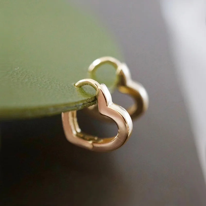 Huitan Fancy Round Shaped Stud Earrings Paved Shiny CZ Stone Silver Color/Gold Everyday Fashion Versatile Women’s Ear Jewelry