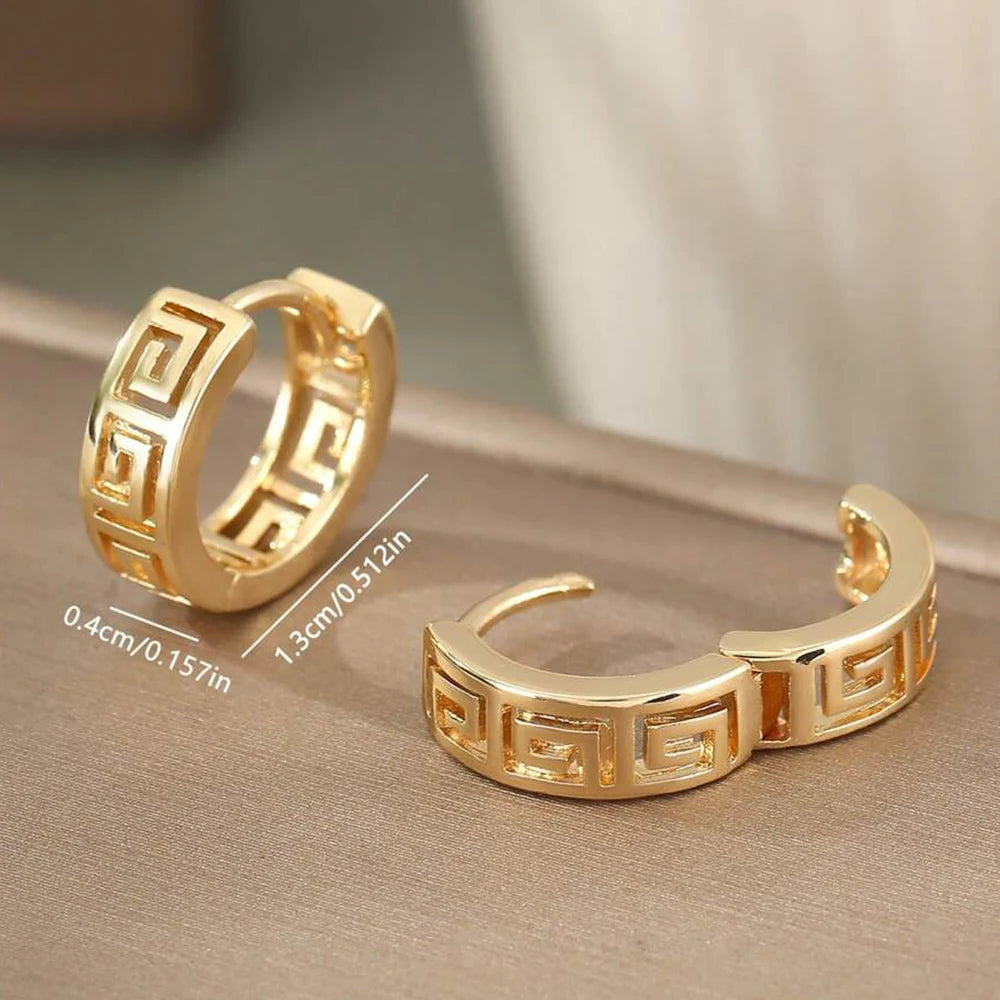 Gold Color Hallow out Small Hoop Earrings For Women Silver Color Metal Special Cut Out Geometric Pattern Women Earrings Jewelry