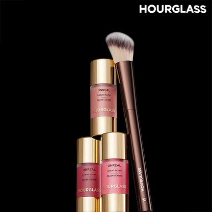 HOURGLASS No. 15 Pinceau blush liquide, pinceau contour incline.