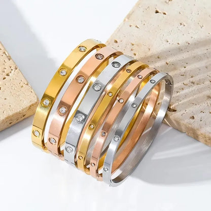 Bracelet tendance en acier inoxydable et oxyde de zirconium pour femme et homme,résistant à la lumière.