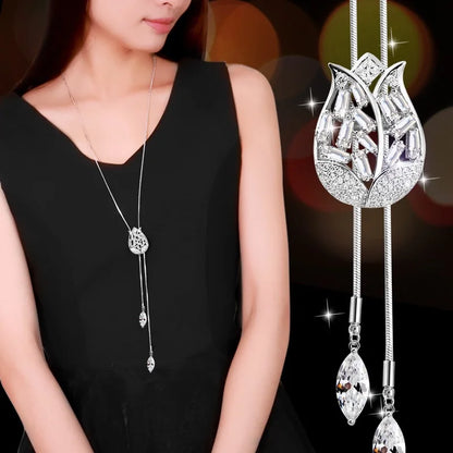 Collier Pendentif Fleur BYSPT – Couleur Argent & Imitation Perle